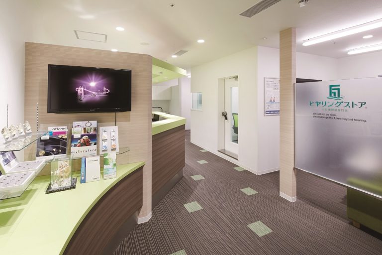 認定補聴器専門店　小型補聴器専門店　ヒヤリングストア　グランデュオ蒲田店