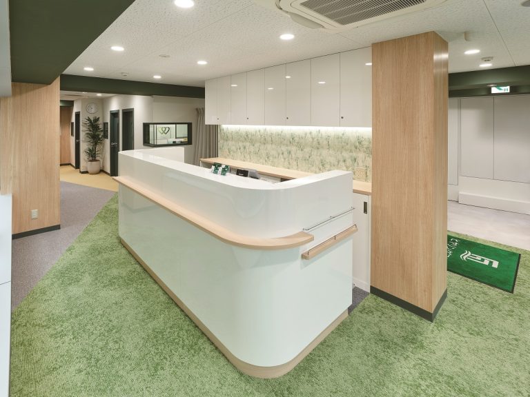 認定補聴器専門店　小型補聴器専門店　ヒヤリングストア目黒店