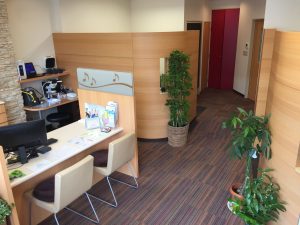アヅマ補聴器センタ-伊勢崎支店の店内