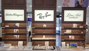 武田メガネ　西新店