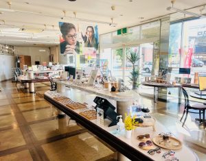 武田メガネ　諸岡パーク店